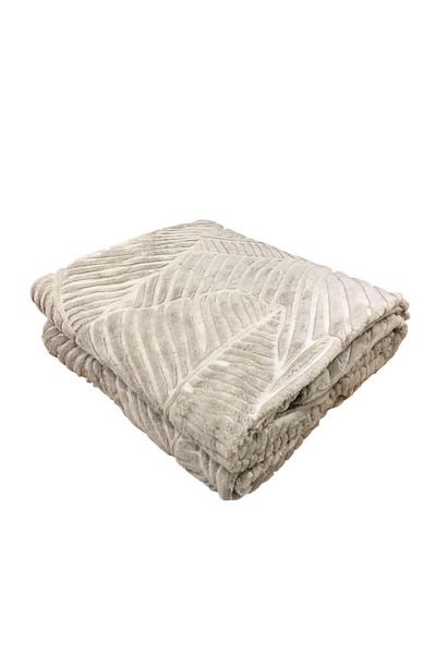 Sarar Sultan Double Embossed Blanket Boxed 220 X 240