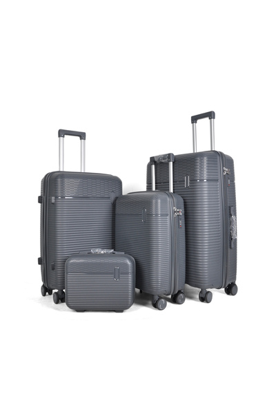 Living High-Durability Luggage Set – 4 Pieces Ideal for Short and Long Trips.