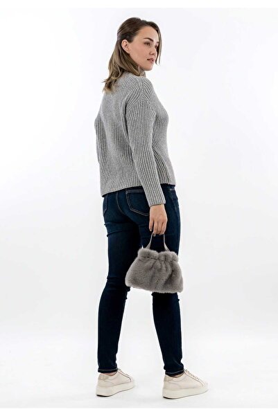 Emily & Noah Beutel E&N Nanterre RUE 09