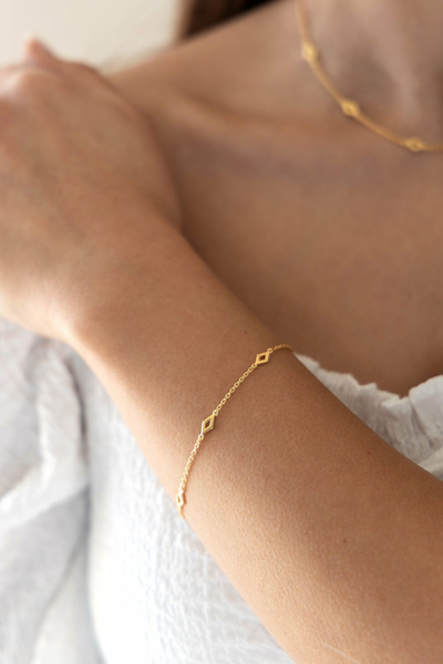 Caï Náramek pro dospělé ve stříbrném provedení