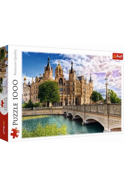 Trefl Puzzle - Castle on the Island, 1000 pieces