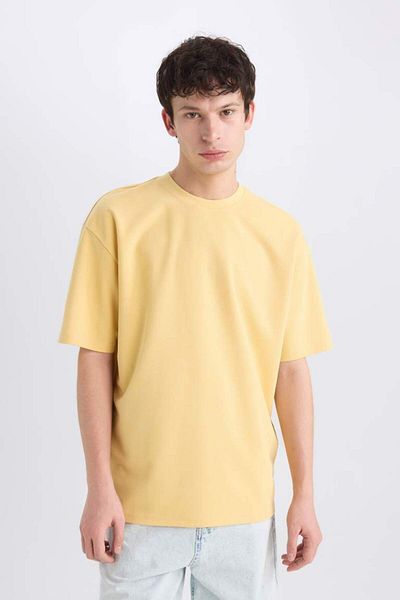 DeFacto New Season Oversize Wide Fit No-Iron Crew Neck Short Sleeve Basic Plain