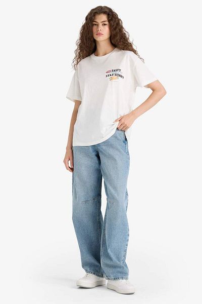 DeFacto New Season Oversize Wide Fit Crew Neck Back Print Short Sleeve T-Shirt