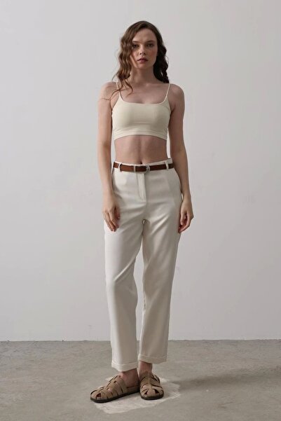 MD Kumsal Belted Carrot Trousers - Ecru