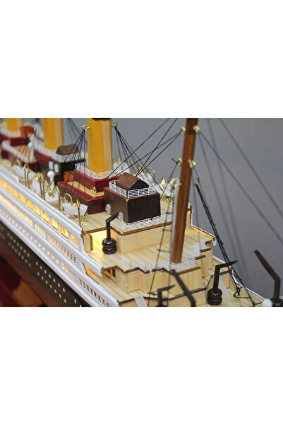URZ GRUP Ahşap Titanik Gemisi Ledli