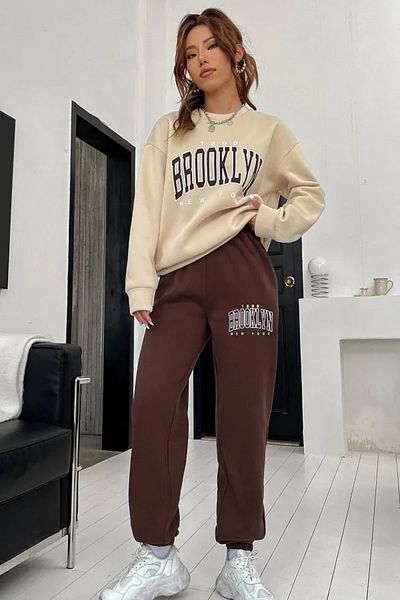 aynewmoda 2-Piece Long-Sleeved Round Neck Letter Printed Sweatshirt for Women