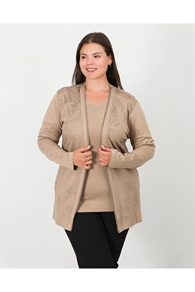 Lanze Slim Suit with Short Sleeve Blouse Inside and Jacket