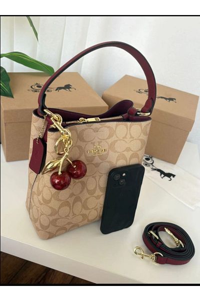 GENERAL High quality shoulder bag