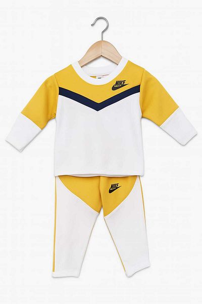 SULİFESTORE Double Suit with V Strip