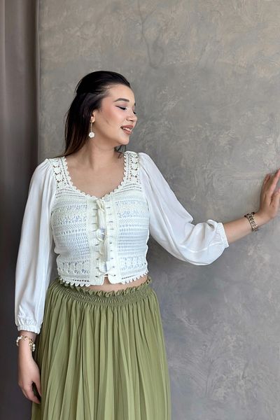 Poliyance İlay Rozerin White Crop Blouse