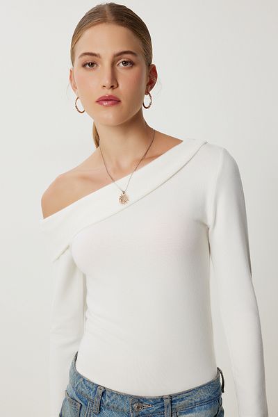 Lovelyİstanbul One Shoulder Knitted Soft Sweater Lub0203 Bone