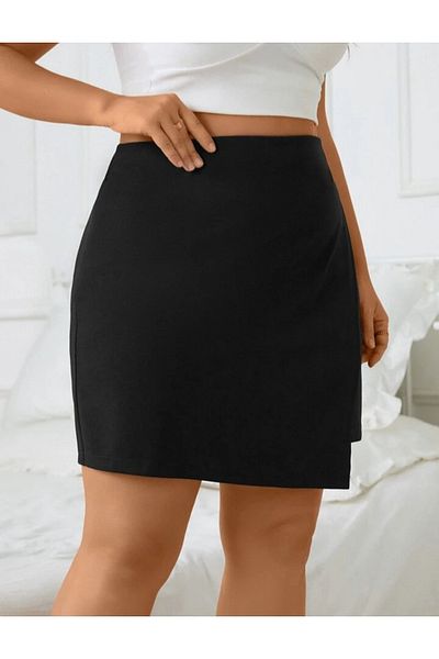 MAROVOAY Plus Size Mini Lycra Skirt with Front Flap Detail