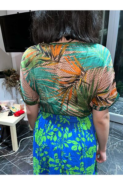 hoaryage Mixed Pattern Green Export Surplus Patterned Short Sleeve Women's Blouse
