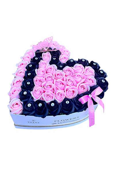 velve Aranjament Love Impact, 51 trandafiri din sapun si cristale deco, cutie...