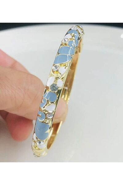 İlraysa KADIN MAVİ BEYAZ DESENLİ TAŞLI GOLD KELEPÇE BİLEKLİK - ZARİF VE ŞIK T...