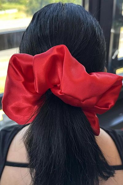 Mutenaura Red Color Satin Bagel Buckle