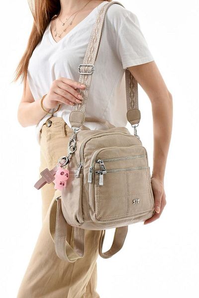 Baginn Y.S.Leather Women's Backpack 25*23 cm Vegan Leather Whether Back or Shoulder Lighted Charm Cross Bag