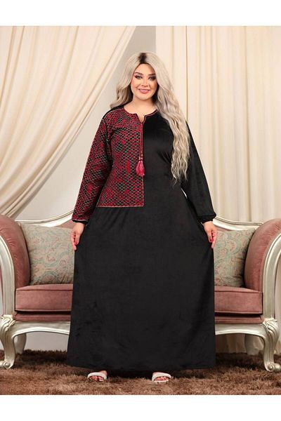 Generies High quality velvet Arabic jalabiya with a wonderful design