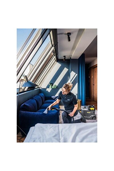 Karcher Puzzi 8/1 Cleaning Machine