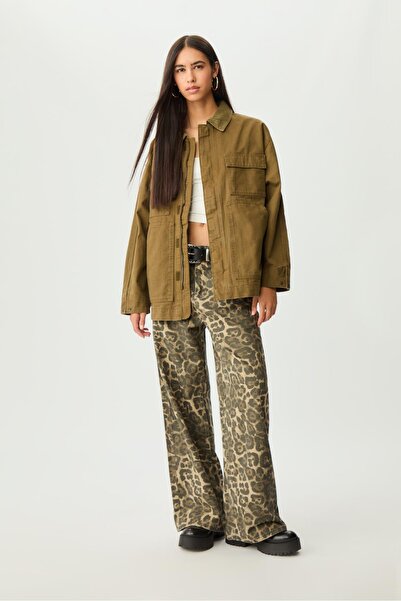 Stradivarius Contrast jacket with pockets