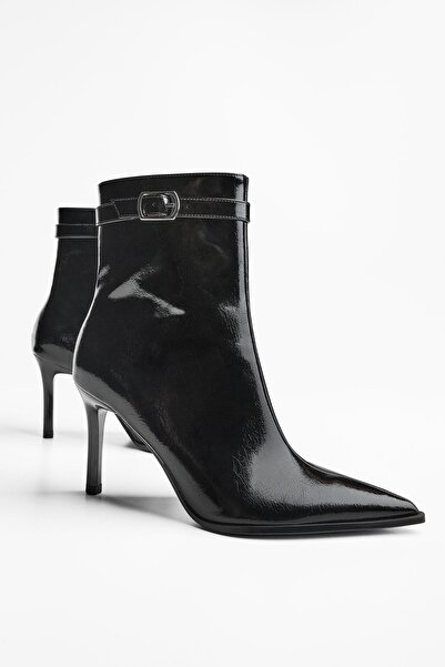 Bershka Tokalı bantlı topuklu bot