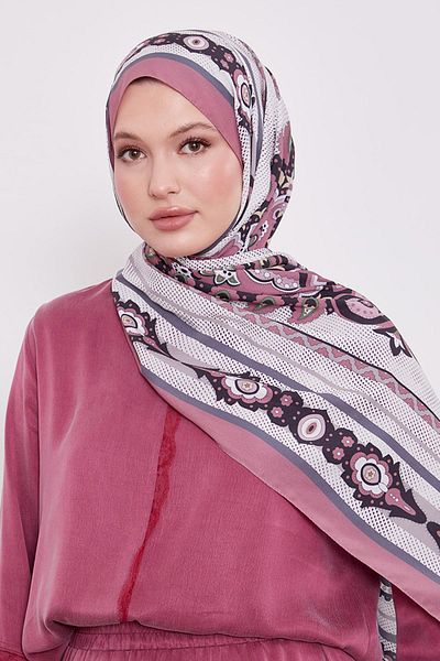 Levidor Rose Edge Speckle Pattern Indian Silk Shawl