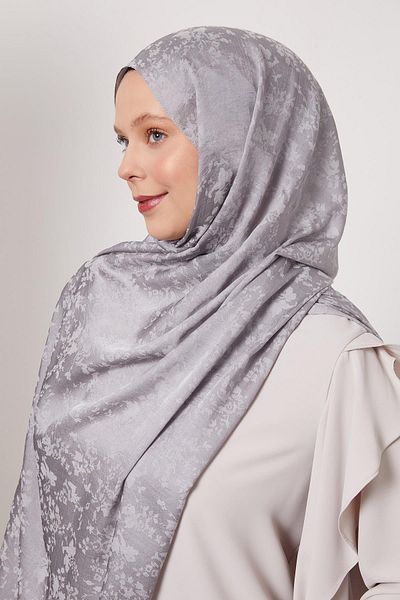 Levidor Gray Floral Pattern Italian Jacquard Shawl