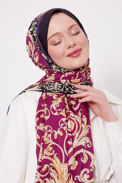 Levidor Purple Leaf Pattern Love Shawl