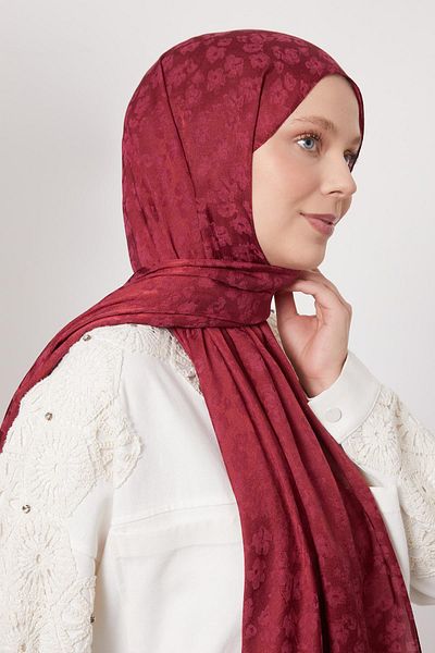 Levidor Cherry Leopard Pattern Italian Jacquard Shawl