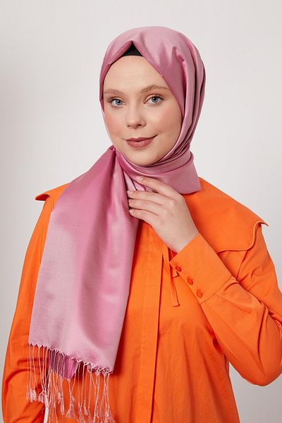 Levidor Pink Silk Shawl