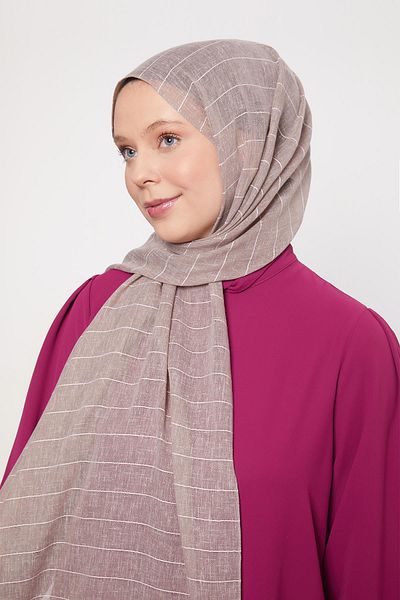 Levidor Milky Brown Berlin Shawl