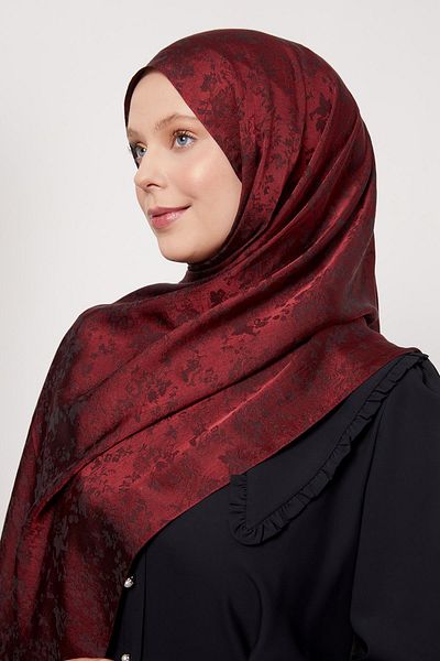Levidor Burgundy Floral Pattern Italian Jacquard Shawl