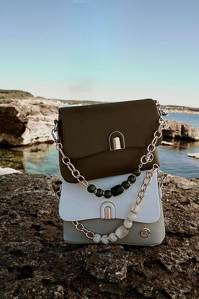 Zühre White Hand and Shoulder Bag with Bead Detail Z0038