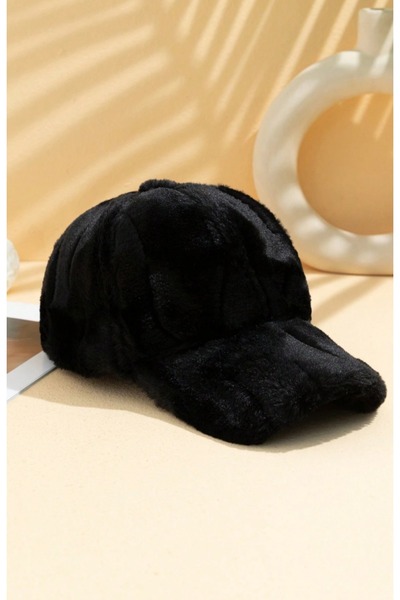 caxis قبعة شتوية ناعمة من الريش الأسود للنساء من القطيفة