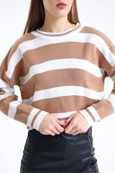 sole stories Women's Premium Soft Texture Crew Neck Striped Long Sleeve Crop Sweatshirt