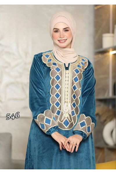 Generies High quality velvet Arabic jalabiya with a wonderful design