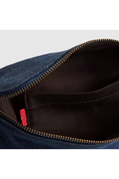 Levi's Devon Crossbody Bag