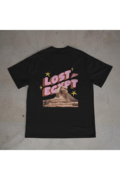 urbvn تي شيرت أسود كبير الحجم مطبوع بتصميم مصر