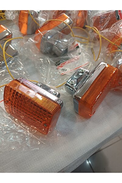 İtimat Honda C90 ön sinyal sağ-sol tk.krom ampüllü 0rj.taiwan