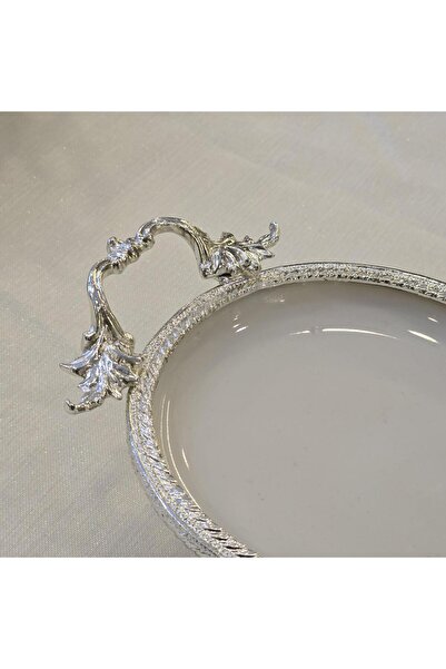 AlyaHomeAksesuar Metal Framed Oval Porcelain Serving Plate 30X16 Silver
