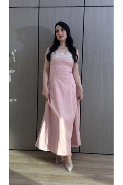 HOOR AL-YASMEEN Hand-embroidered Barbie Dress