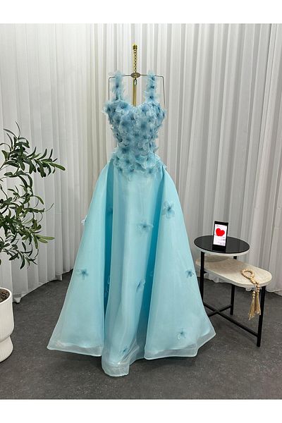 Diva style Elegant and modern evening dress, distinctive, Jazar and Sila taffeta