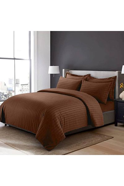 MAXQON 6-Piece Duvet Cover Set – Includes 1 Duvet Cover, 1 Fitted Sheet, 4 Pillowcases (Brown, Queen)