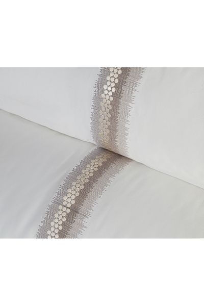 Dantela Montana Embroidered Cotton Satin Duvet Cover Set - Cream