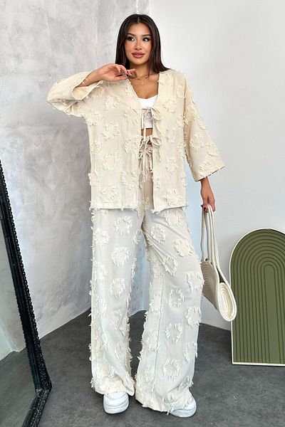 TREND KOMBİN Women's Appliqued Linen Suit – Stylish and Comfortable Two-Piece Summer Combination