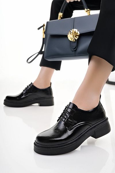 BAHRİNA Women's Lace-Up Moccasin Loafer Shoes