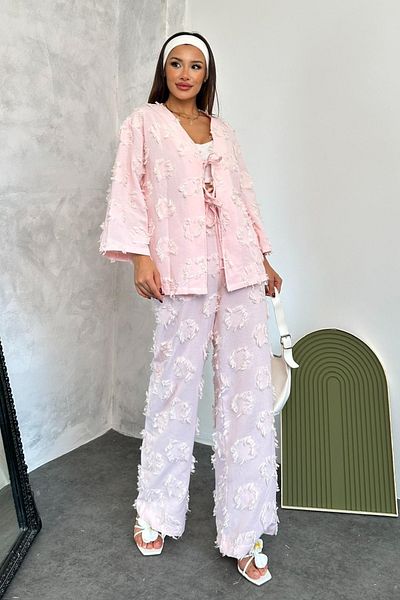 TREND KOMBİN Women's Appliqued Linen Suit – Stylish and Comfortable Two-Piece Summer Combination
