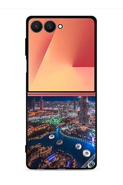 Covernex غطاء حماية لهاتف Samsung Galaxy Z Flip7 بمنظر ليلي لوسط المدينة