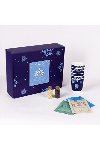 Solaf بوكس شوكولاتة ساخنة فاخر مع 10 أظرف بثلاث نكهات مميزة وأكواب أنيقة مثالي لليالي الشتاء من جرة