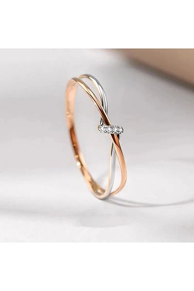 Choice 6 T0643 Huitan Gorgeous Fresh Two Tone Twisty Designed Rings for Women Intersperse Bling Bling Cubic